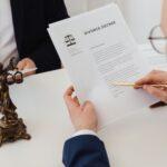 Darowizna w małżeństwie a rozwód – czy musisz się nią podzielić? akt darowizny